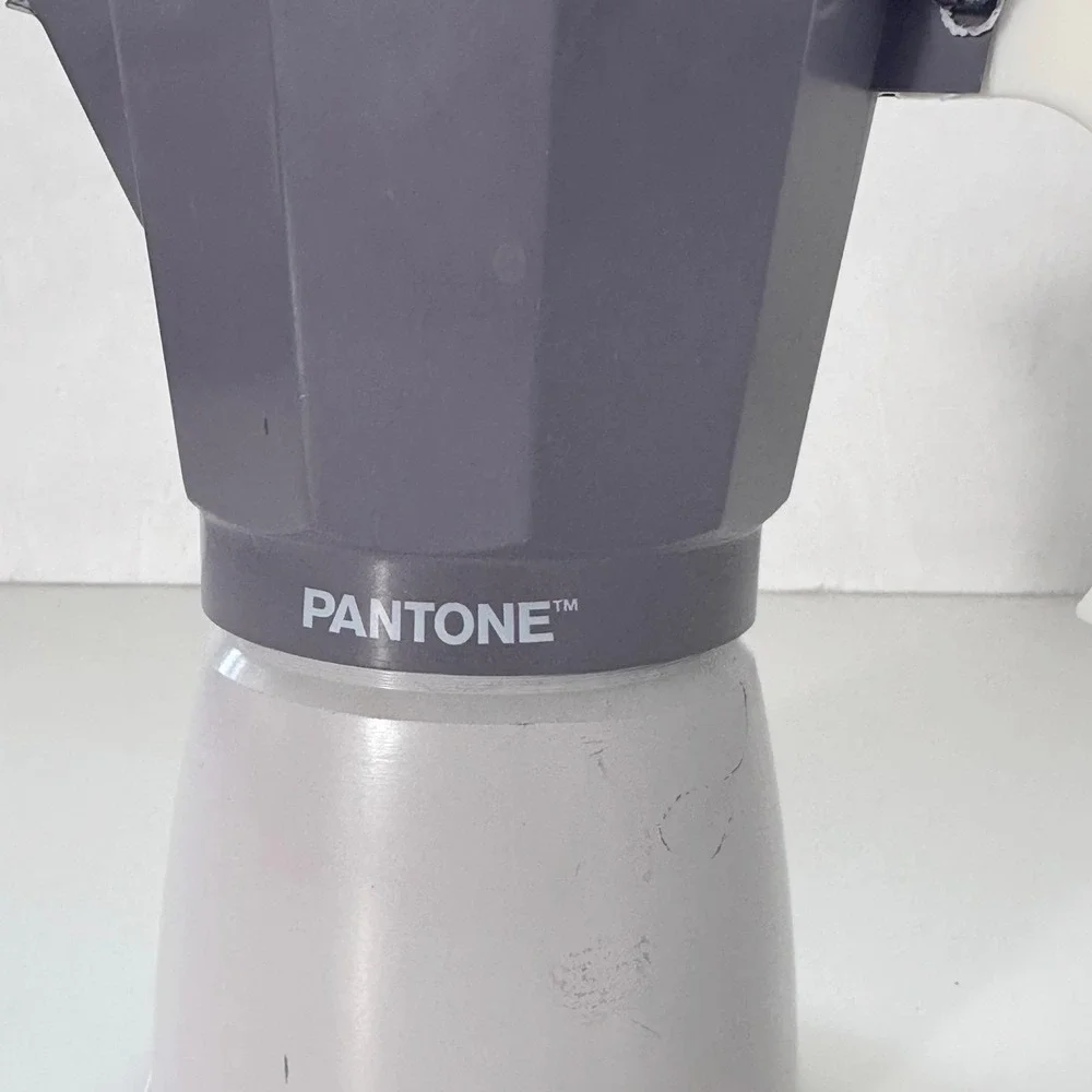 Egon Pantone Moka Pot Espresso Maker Stovetop Purple White Aluminum 6-Cup Coffee